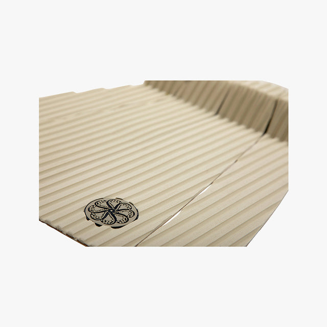 Octopus - Mikey February - Cream